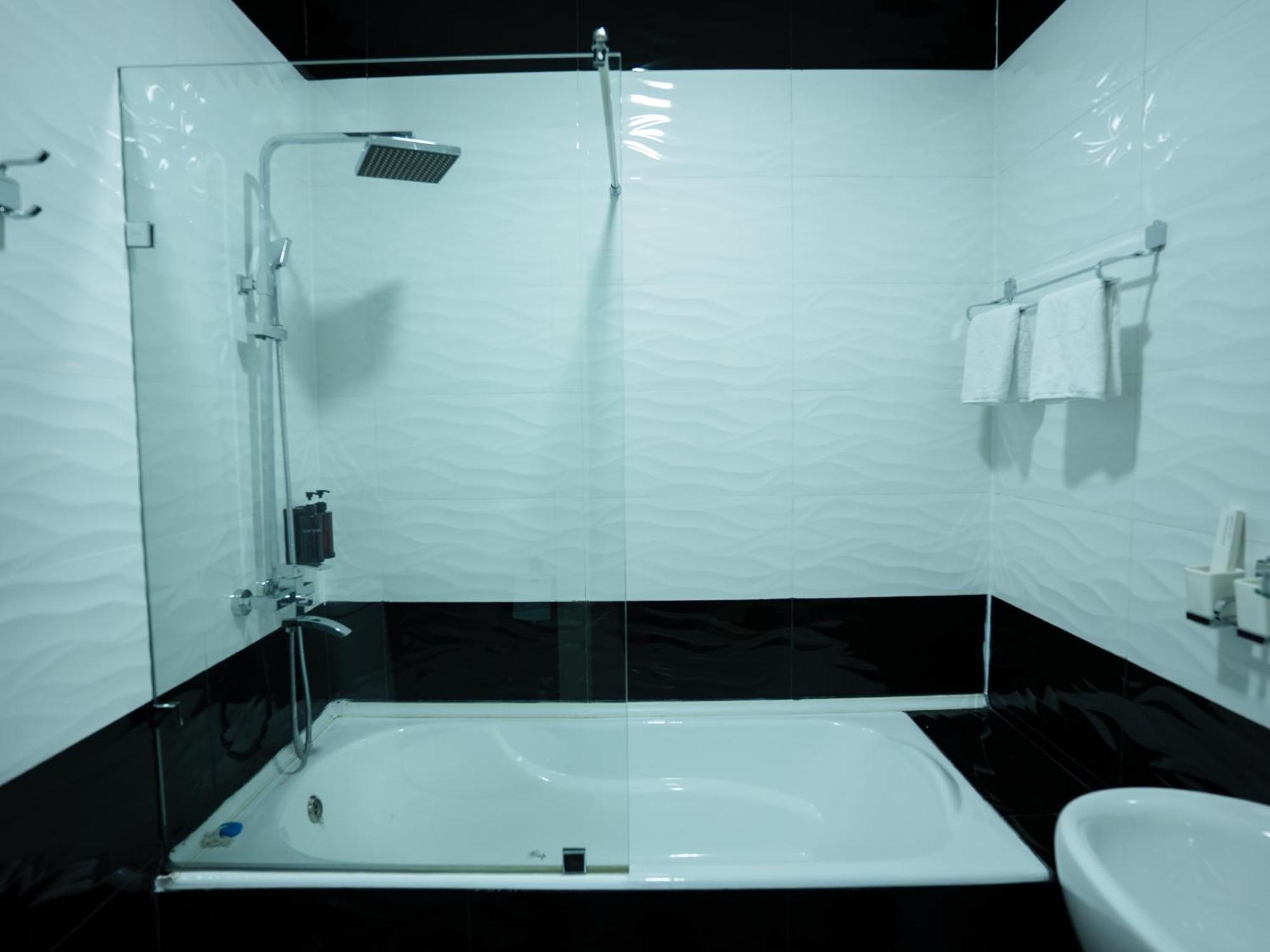 Avant Wellness Hotel Pool&Spa, Free Airport Shuttle Service Tașkent Exterior foto